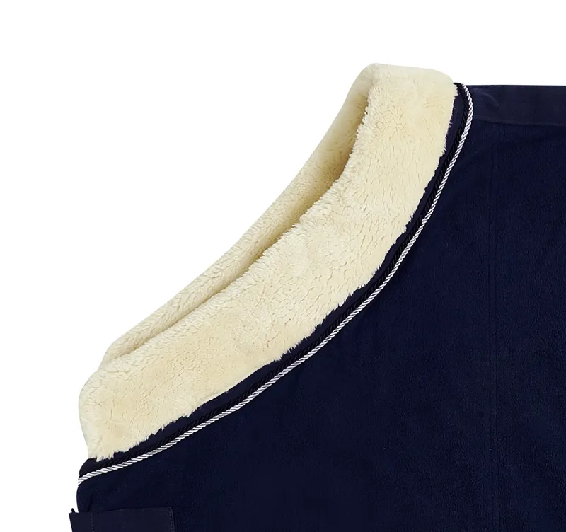 Schockemohle Premium Faux Fur Fleece Rug - Dark Navy 2 Schockemohle Premium Faux Fur Fleece Rug - Dark Navy - Image 2