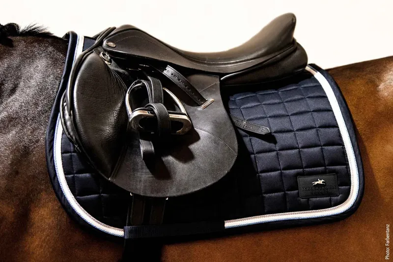 Schockemohle Spirit Pad Jumping Saddle Pad Blue Nights 2 Schockemohle Spirit Pad Jumping Saddle Pad Blue Nights - Image 2