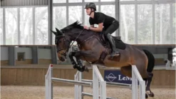 LeMieux Soft Shell Anti Slip Euro Jump Pad Black -PREMIER EQUINE 3n6a8116 copy