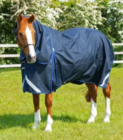 Premier Equine Buster 40g Turnout With Classic Neck Cover Navy 8 Premier Equine Buster 40g Turnout With Classic Neck Cover Navy -PREMIER EQUINE AW21 Buster40 Navy 3