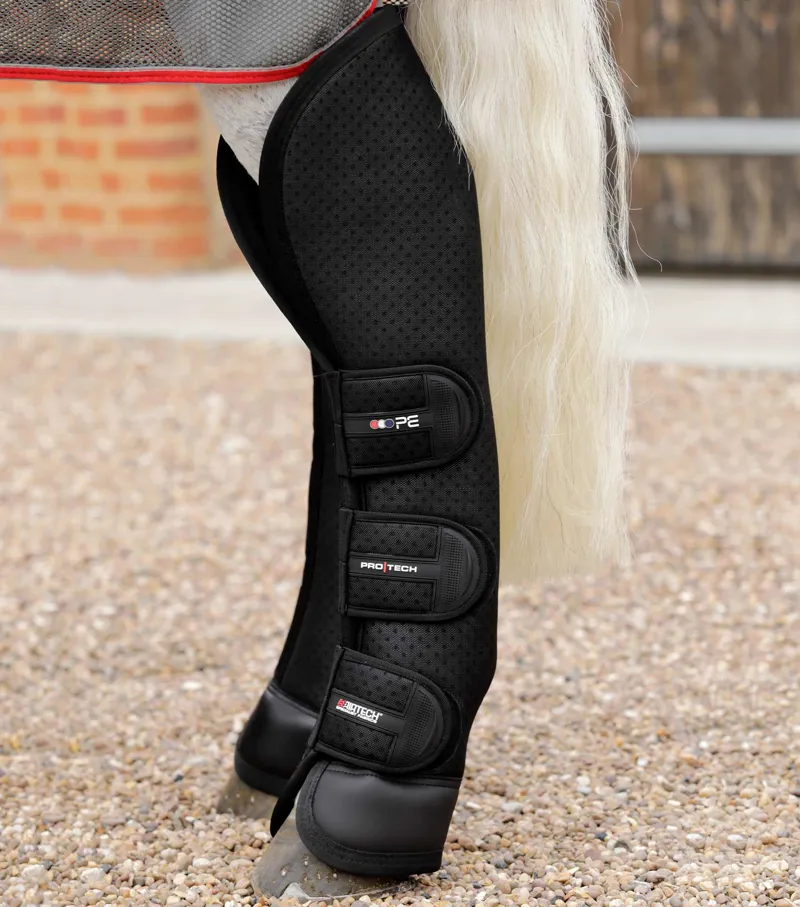 Premier Equine Airtechnology Knee Pro-Tech Horse Travel Boots Black 2 Premier Equine Airtechnology Knee Pro-Tech Horse Travel Boots Black - Image 2