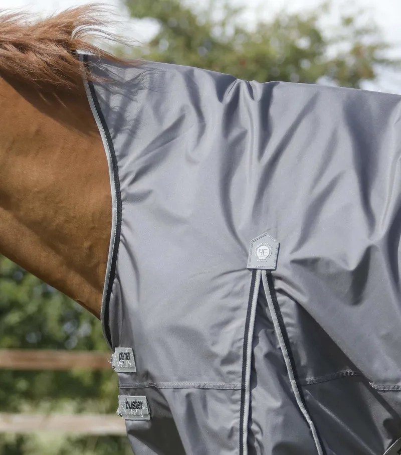 Premier Equine Buster Hardy 0g Half Neck Turnout Rug Grey 2 Premier Equine Buster Hardy 0g Half Neck Turnout Rug Grey - Image 2