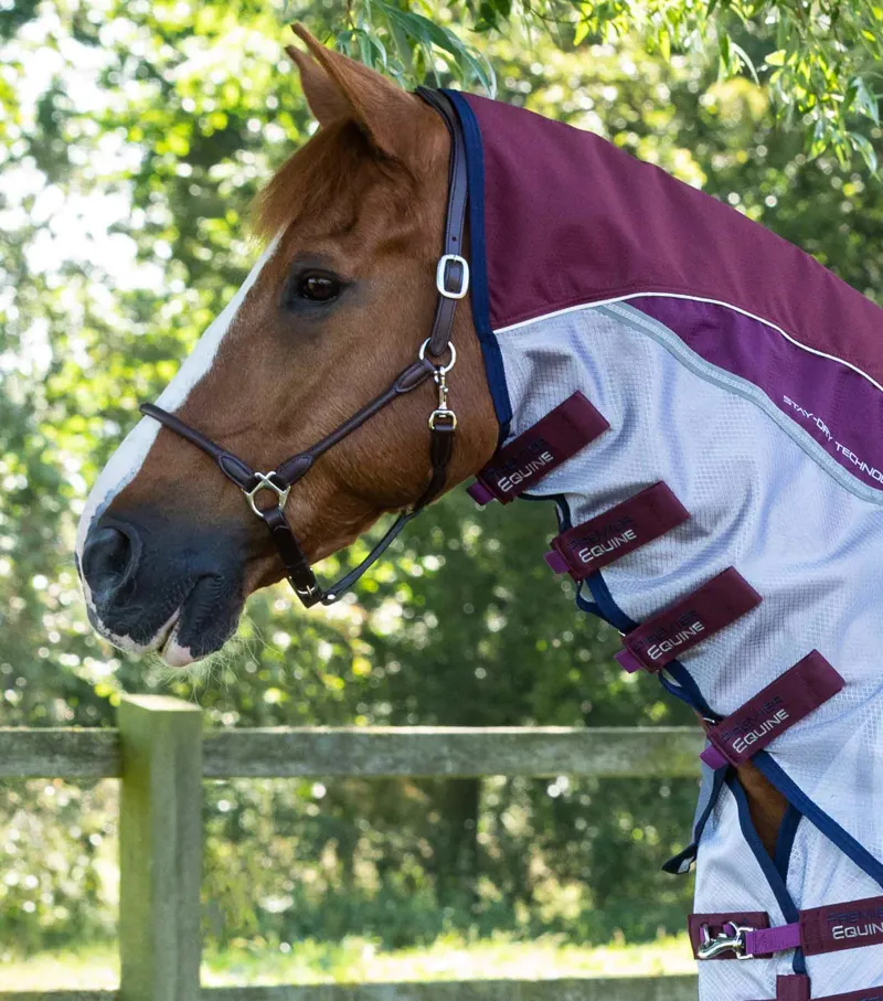 Premier Equine Buster Stay-Dry Super Lite Fly Rug With Surcingles Wine 2 Premier Equine Buster Stay-Dry Super Lite Fly Rug With Surcingles Wine - Image 2