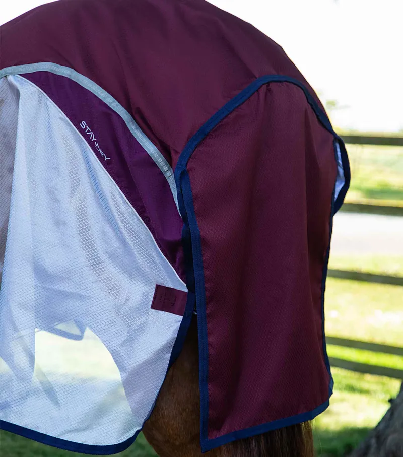 Premier Equine Buster Stay-Dry Super Lite Fly Rug With Surcingles Wine 6 Premier Equine Buster Stay-Dry Super Lite Fly Rug With Surcingles Wine - Image 6