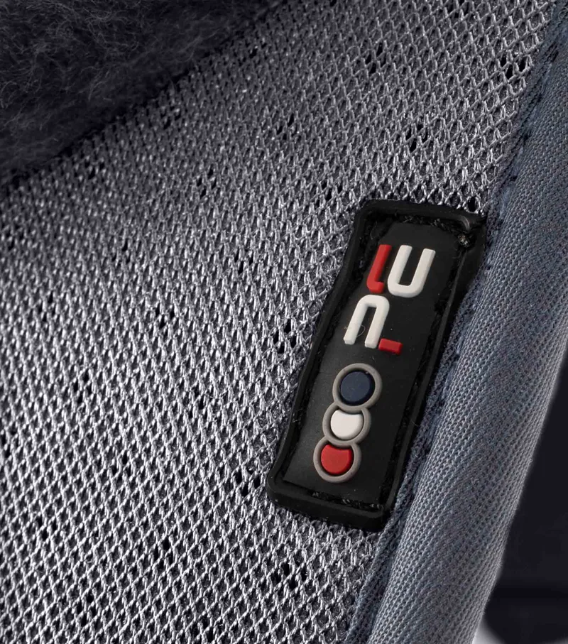 Premier Equine CC Airtechnology Shockproof Wool Pad - GP/Jump Grey/Black Wool 2 Premier Equine CC Airtechnology Shockproof Wool Pad - GP/Jump Grey/Black Wool - Image 2