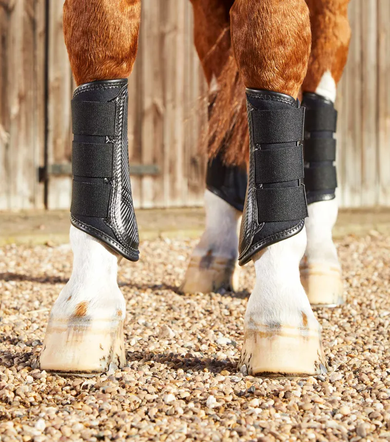 Premier Equine Carbon Air-Tech Single Locking Brushing Boots Black 2 Premier Equine Carbon Air-Tech Single Locking Brushing Boots Black - Image 2