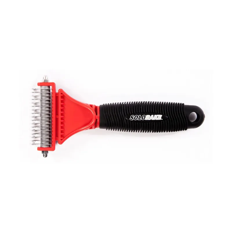 KM Elite Solorake Grooming Rake In Red 1 KM Elite Solorake Grooming Rake In Red
