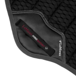LeMieux Carbon Mesh Close Contact Square Black 5 LeMieux Carbon Mesh Close Contact Square Black -PREMIER EQUINE LeMieux Carbon Mesh Close Contact Square Black 2
