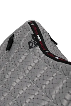 LeMieux Carbon Mesh Close Contact Square Grey -PREMIER EQUINE LeMieux Carbon Mesh Close Contact Square Grey 3