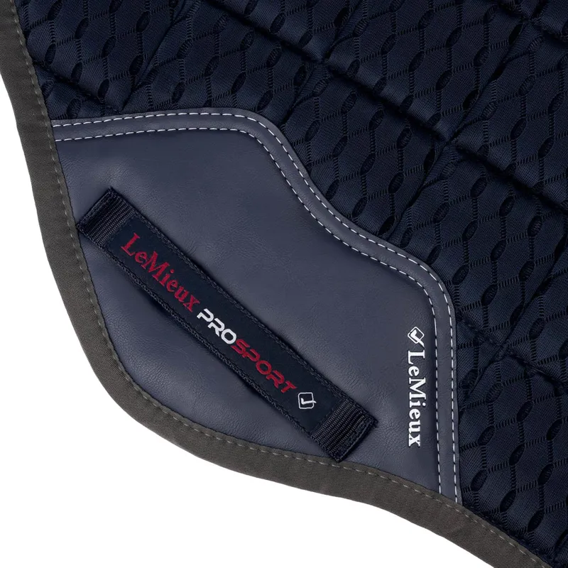 LeMieux Carbon Mesh Close Contact Square Navy 2 LeMieux Carbon Mesh Close Contact Square Navy - Image 2