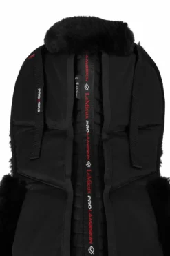 LeMieux ProSorb Merino+ 3 Pocket Half Pad Black 12 LeMieux ProSorb Merino+ 3 Pocket Half Pad Black -PREMIER EQUINE LeMieux ProSorb Lambskin 3 Pocket Half Pad BlackBlack 9