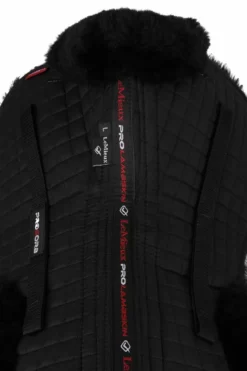 LeMieux ProSorb Merino+ Half Pad Black 9 LeMieux ProSorb Merino+ Half Pad Black -PREMIER EQUINE LeMieux ProSorb Lambskin Half Pad BlackBlack 5