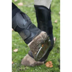 LeMieux Turnout Boots Black 6 LeMieux Turnout Boots Black -PREMIER EQUINE LeMieux Turnout Boots Protective Waterproof 14