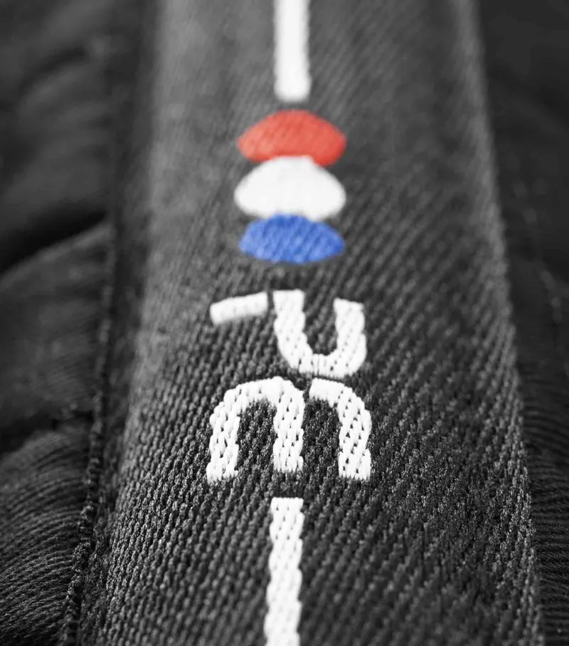 Premier Equine Plain Cotton GP Jump Saddle Pad Black 6 Premier Equine Plain Cotton GP Jump Saddle Pad Black - Image 6