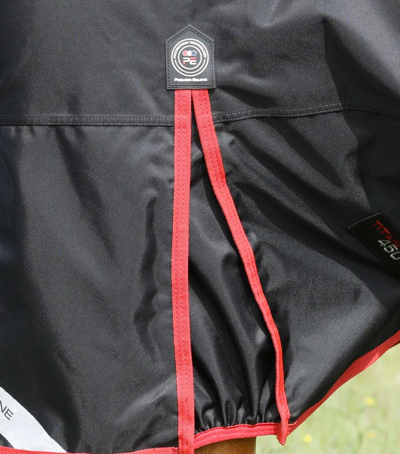Premier Equine Titan 450g Original Turnout Rug Black 4 Premier Equine Titan 450g Original Turnout Rug Black - Image 4