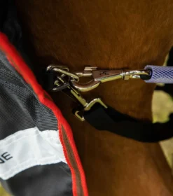 Premier Equine Titan 450g Turnout Rug With Snug-Fit Neck Cover Black 10 Premier Equine Titan 450g Turnout Rug With Snug-Fit Neck Cover Black -PREMIER EQUINE Titan 450 Turnout Rug Black 5