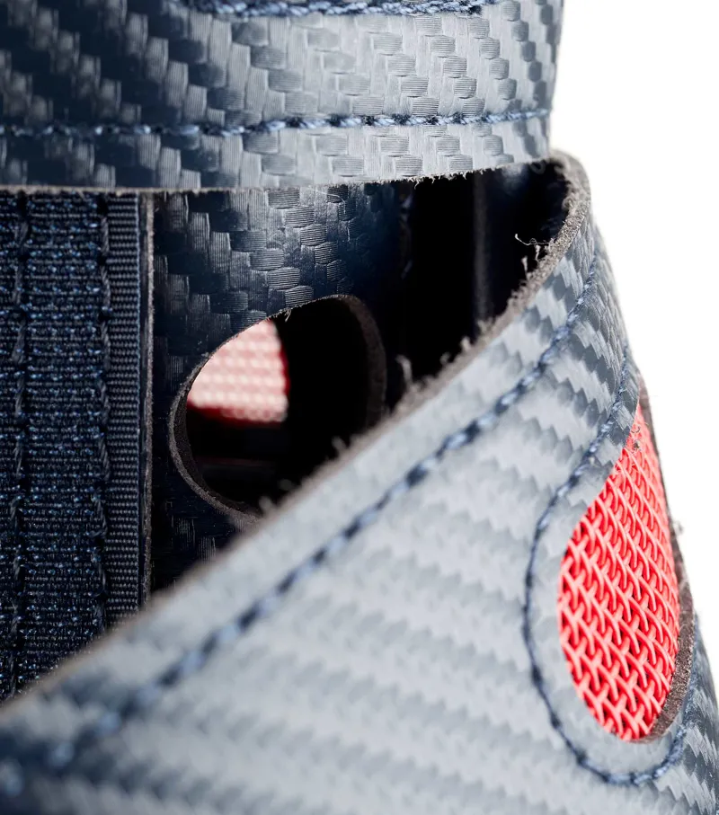 Premier Equine Carbon Tech Air Cooled Eventing Hind Boots Navy 3 Premier Equine Carbon Tech Air Cooled Eventing Hind Boots Navy - Image 3