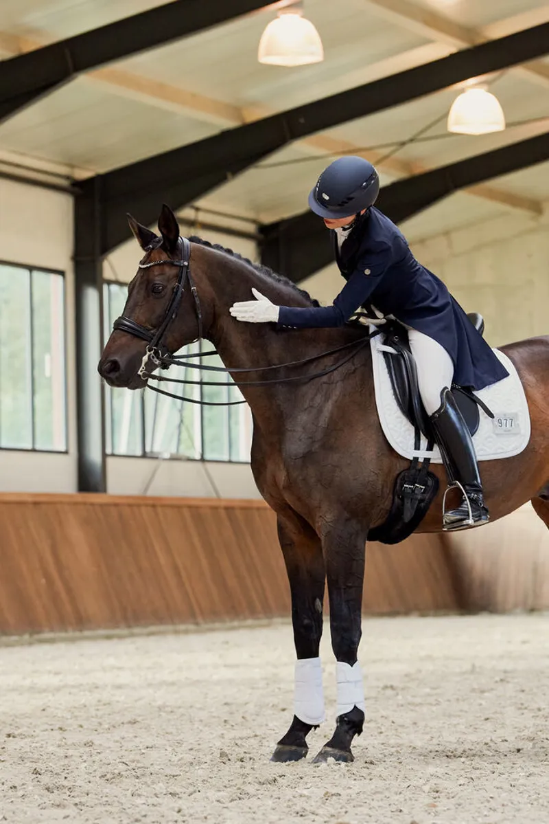 Eskadron Platinum Pure Highgloss Peacock Saddle Cloth White 4 Eskadron Platinum Pure Highgloss Peacock Saddle Cloth White - Image 4