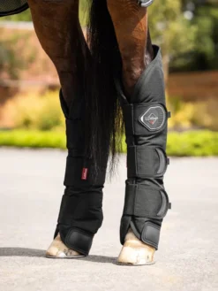 LeMieux Travel Boots Black -PREMIER EQUINE it04494 lifestyle travelboots black 6