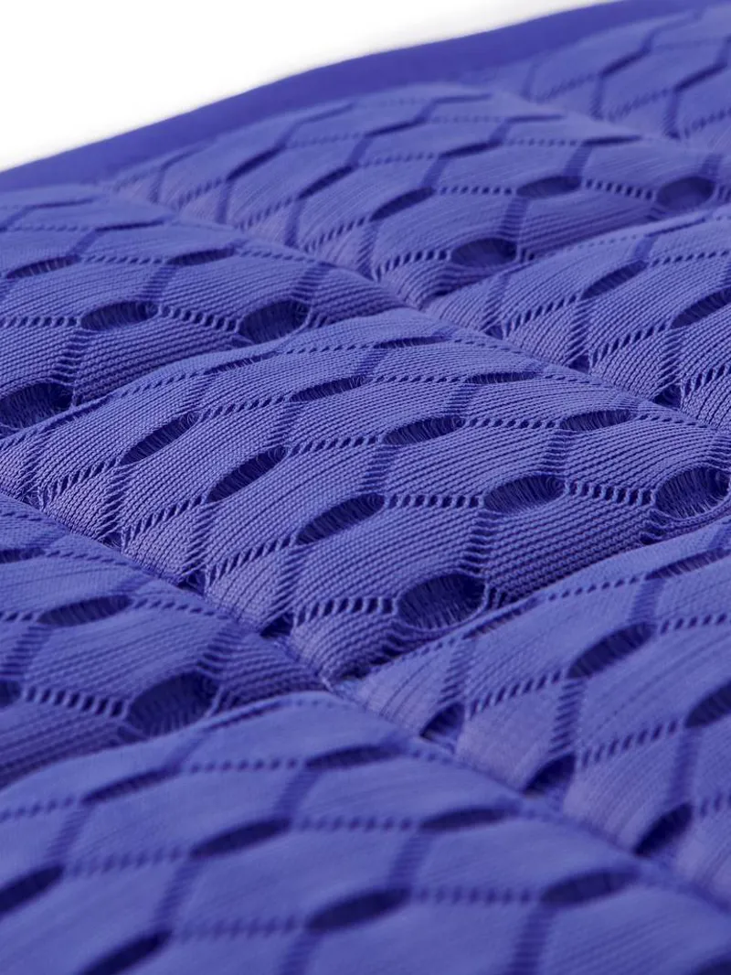 LeMieux Carbon Mesh Close Contact Square Bluebell 3 LeMieux Carbon Mesh Close Contact Square Bluebell - Image 3